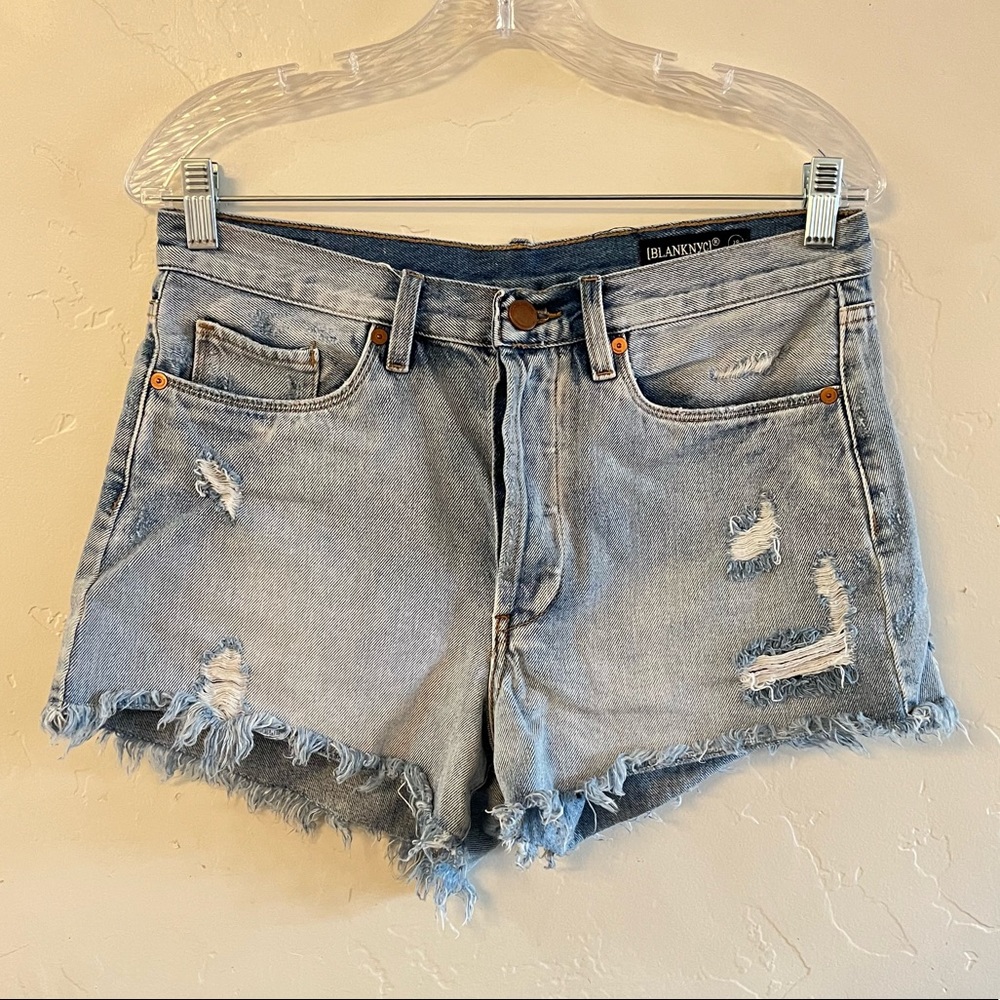 Blank NYC Light Wash Distressed Jean Shorts Size 28